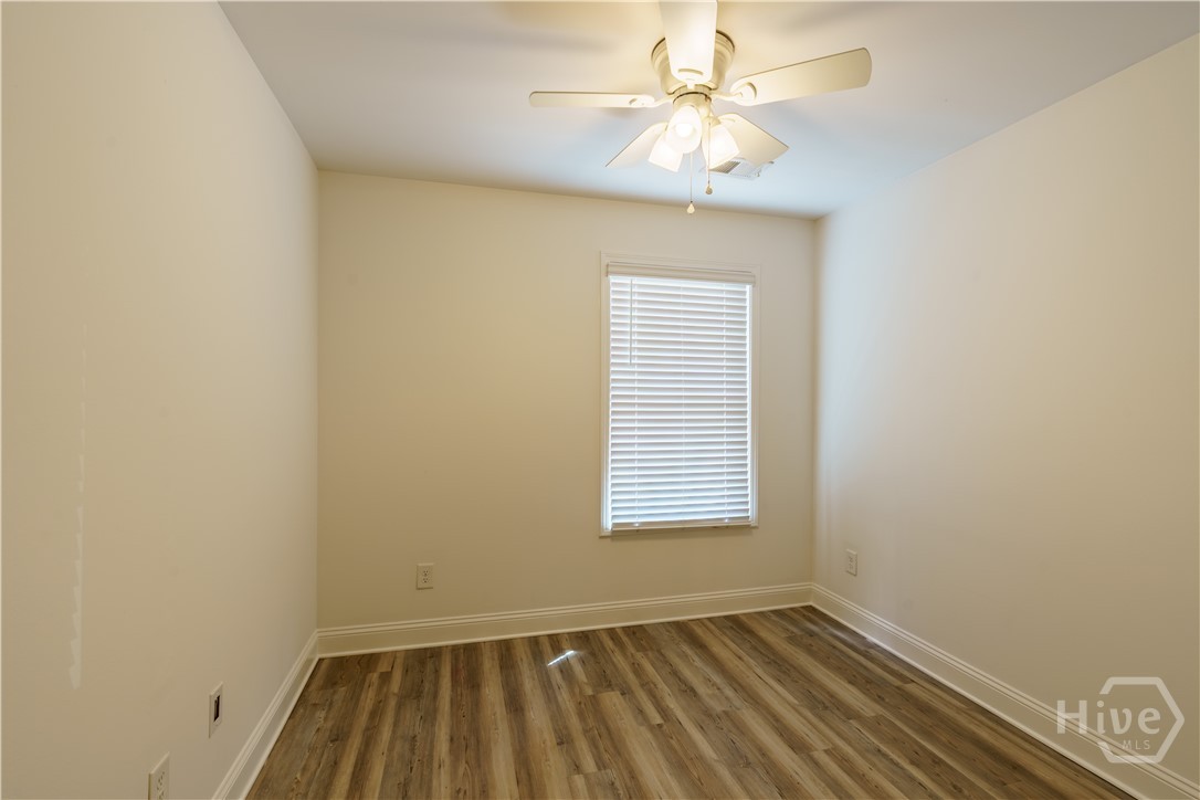 180 Trail Creek Street Property Photo 12