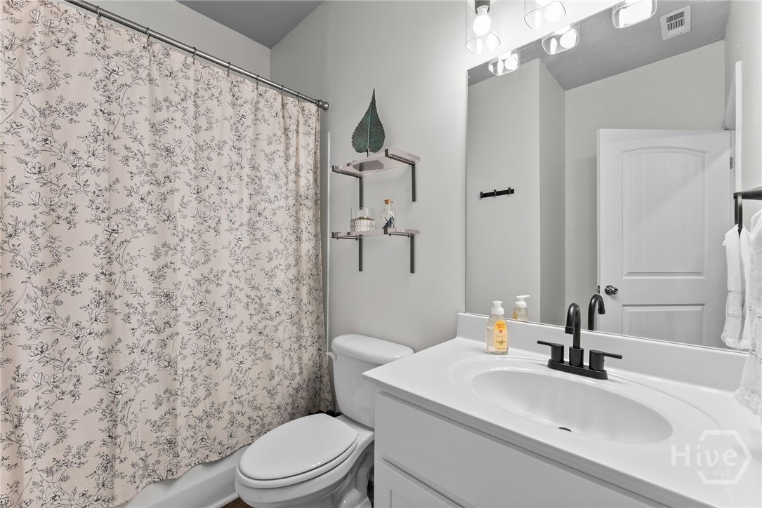 210 Masters Way Property Photo 32