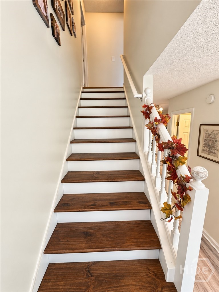 60 Aberdeen Court Property Photo 26