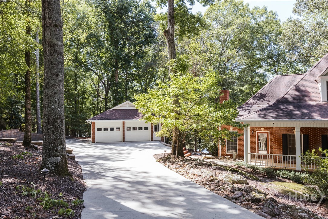 320 Millstone Circle Property Photo 6