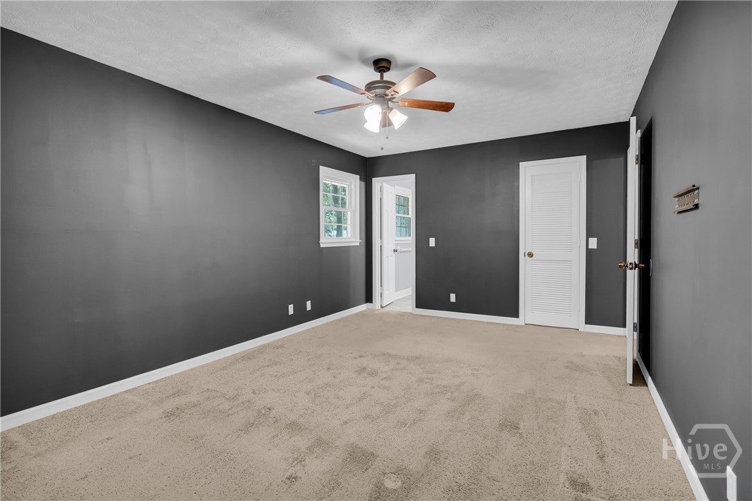 832 Sweet Briar Lane Se Property Photo 31
