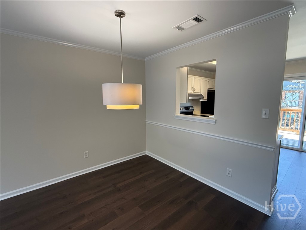 550 Dearing Street 23 Property Photo 6