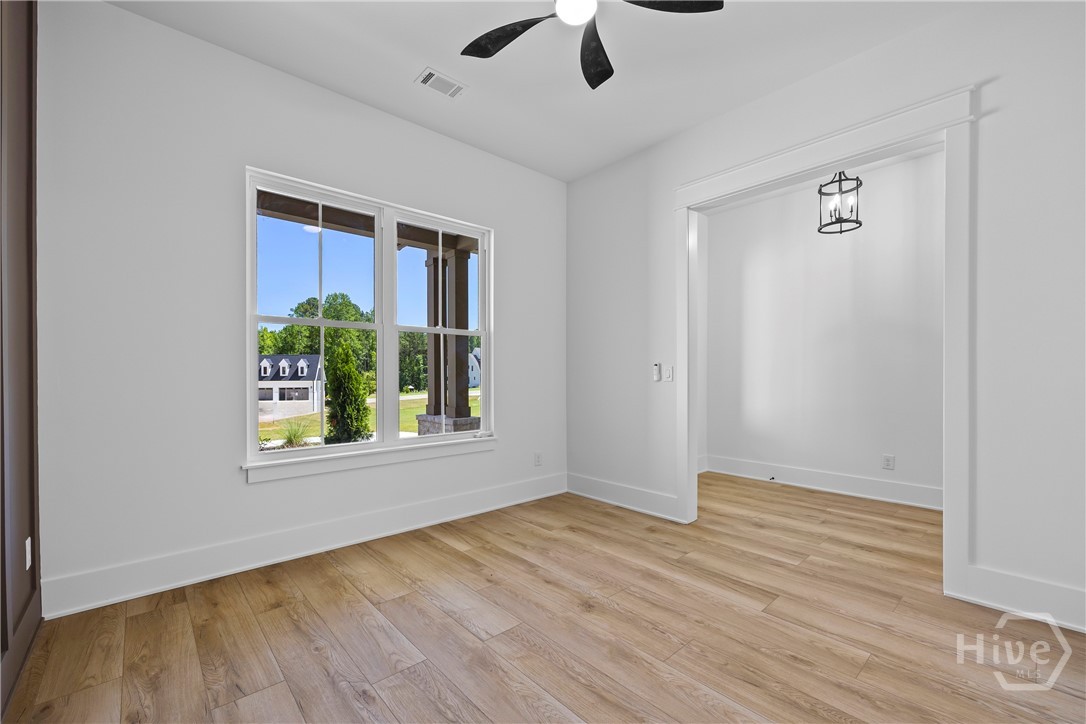 205 Chariot Court Property Photo 8