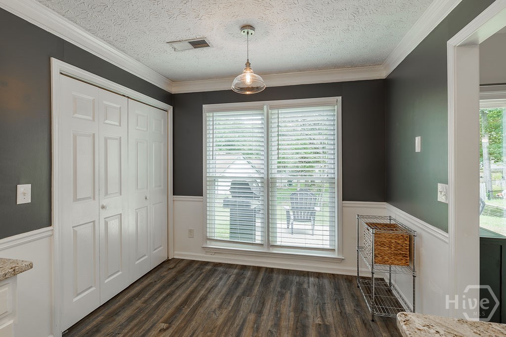 5685 Sugar Crossing Drive Property Photo 14