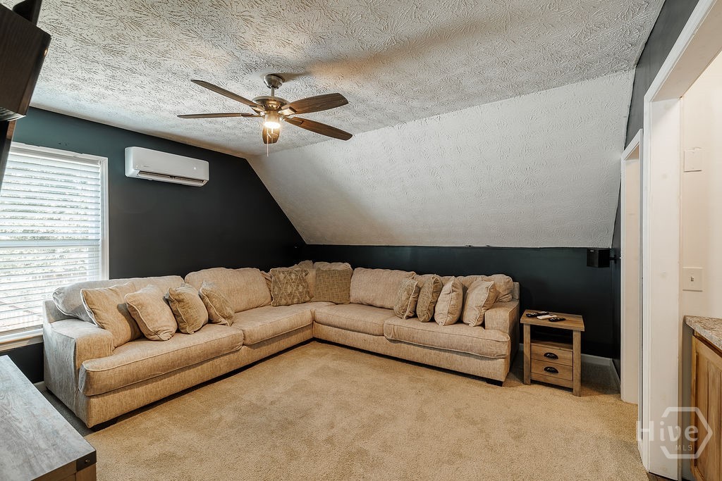 5685 Sugar Crossing Drive Property Photo 28