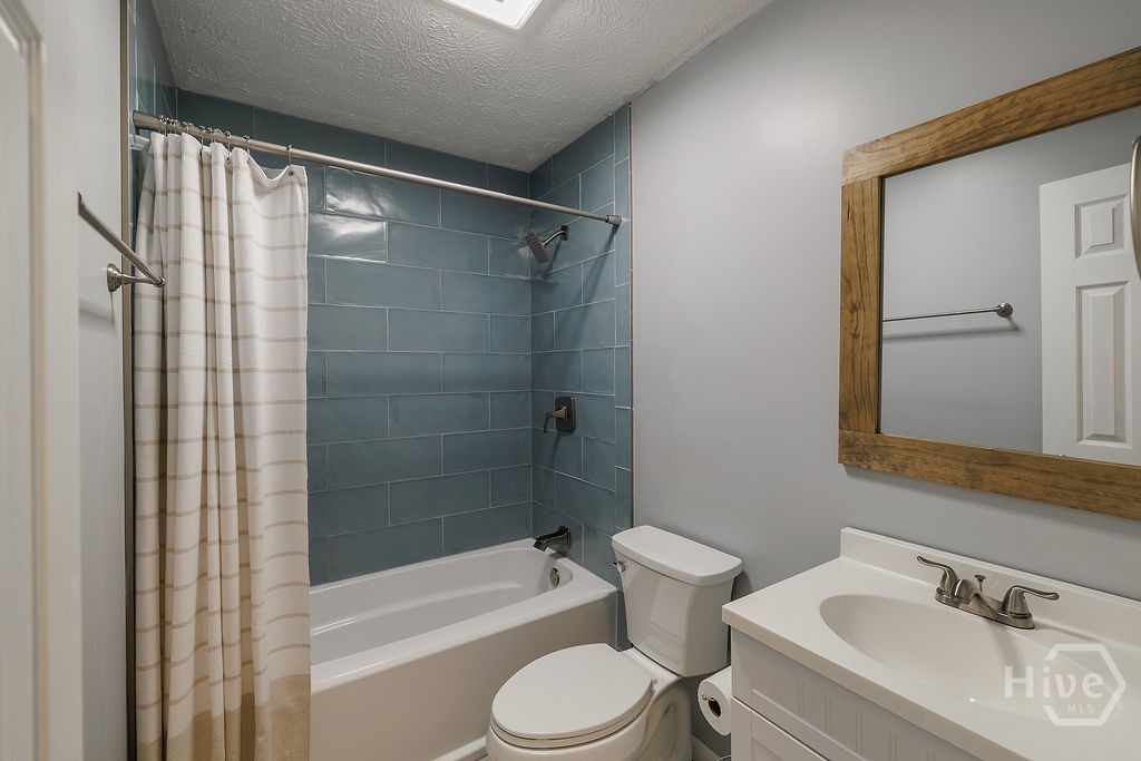5685 Sugar Crossing Drive Property Photo 32