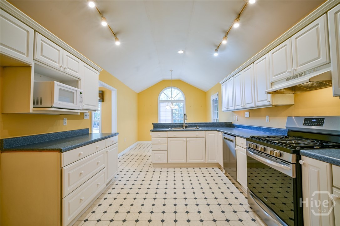 137 Elderberry Circle Property Photo 8