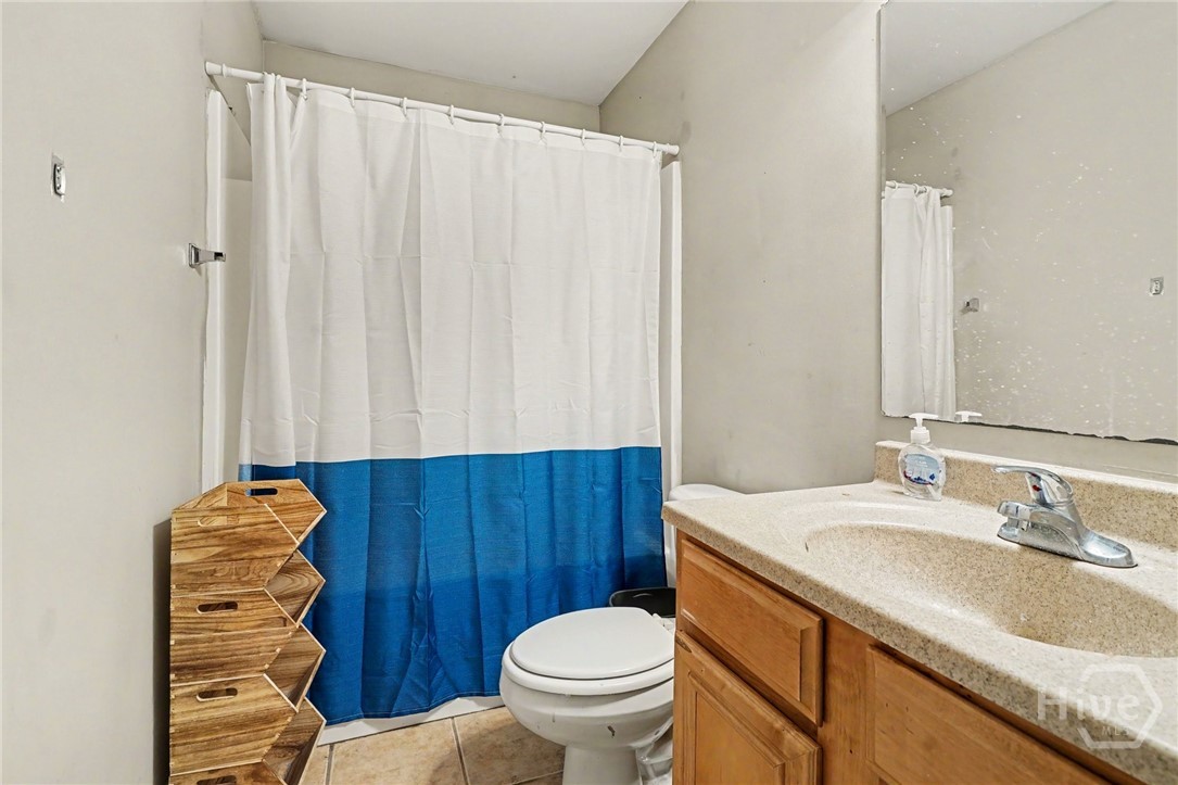 103 E Paces Drive Property Photo 14