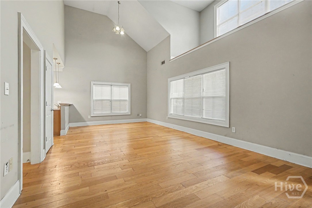 103 E Paces Drive Property Photo 20