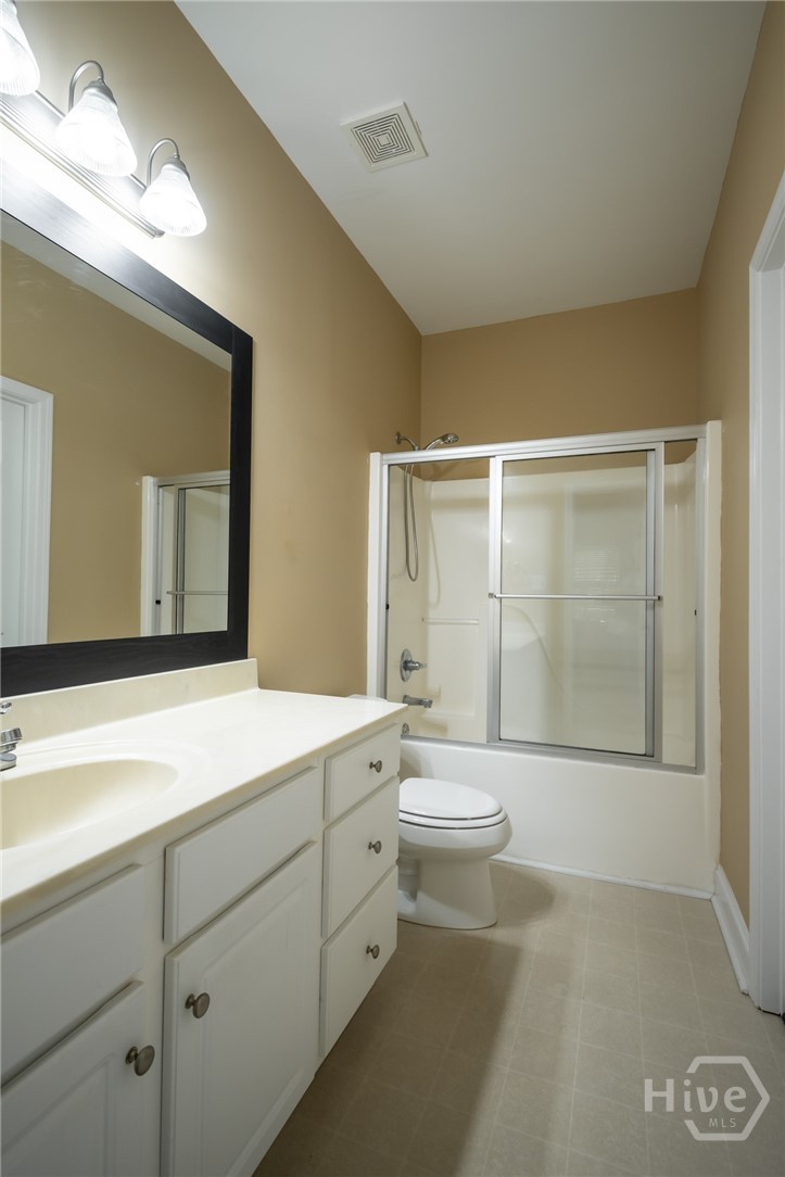 1340 Brighton Lane Property Photo 12