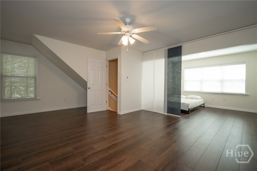 1340 Brighton Lane Property Photo 14