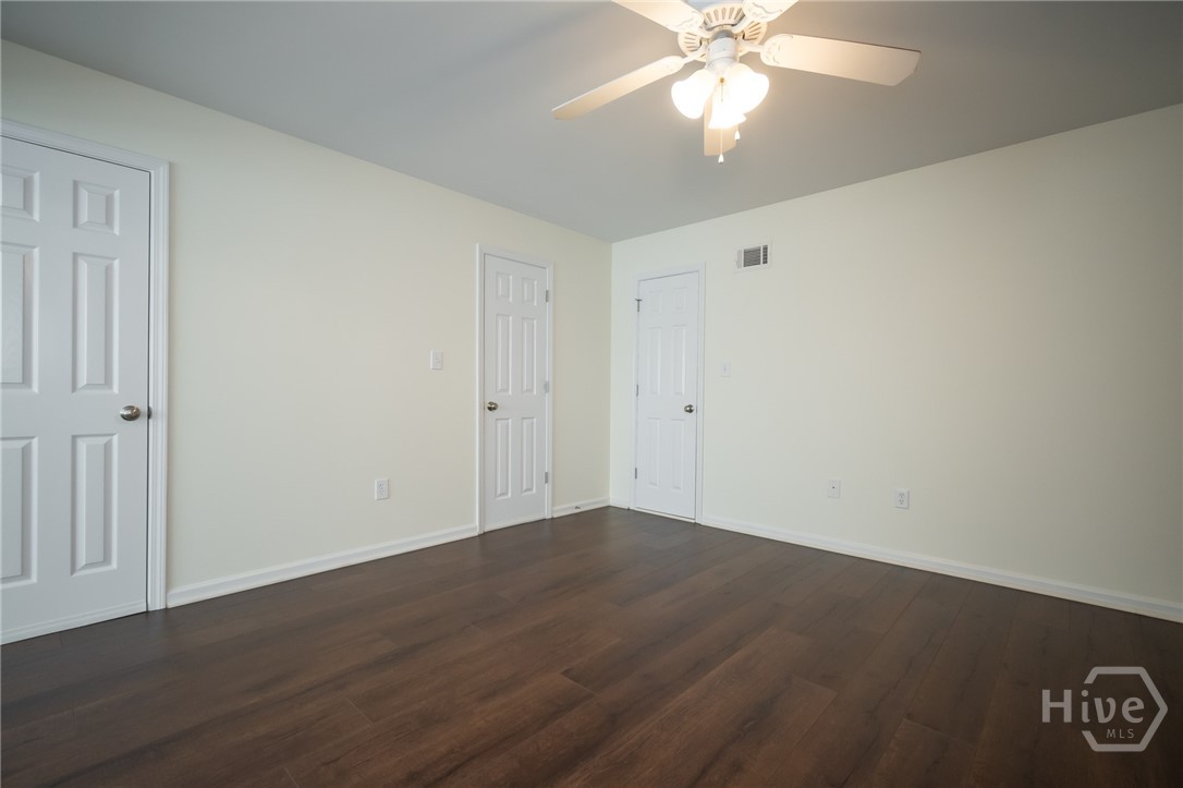 1340 Brighton Lane Property Photo 17
