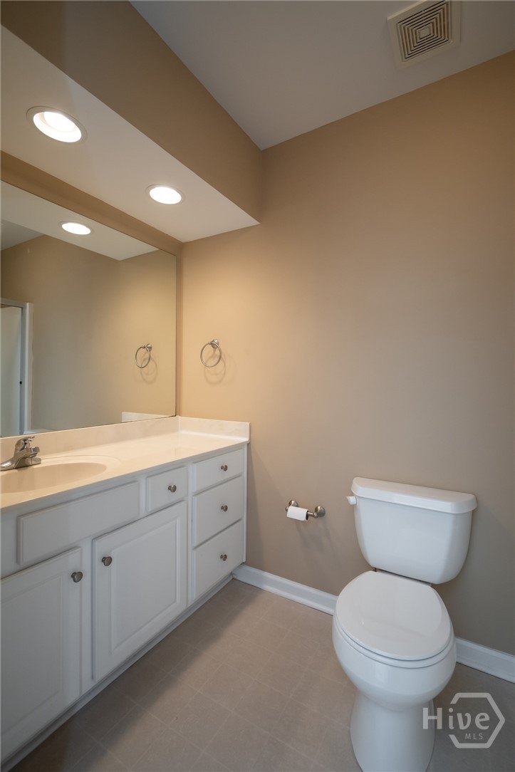 1340 Brighton Lane Property Photo 19