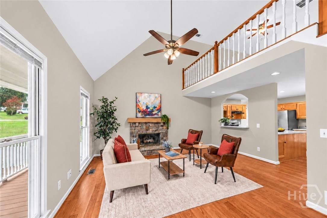4062 Crabapple Drive Property Photo 4