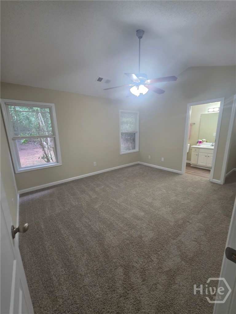 153 Glenfield Drive Property Photo 7