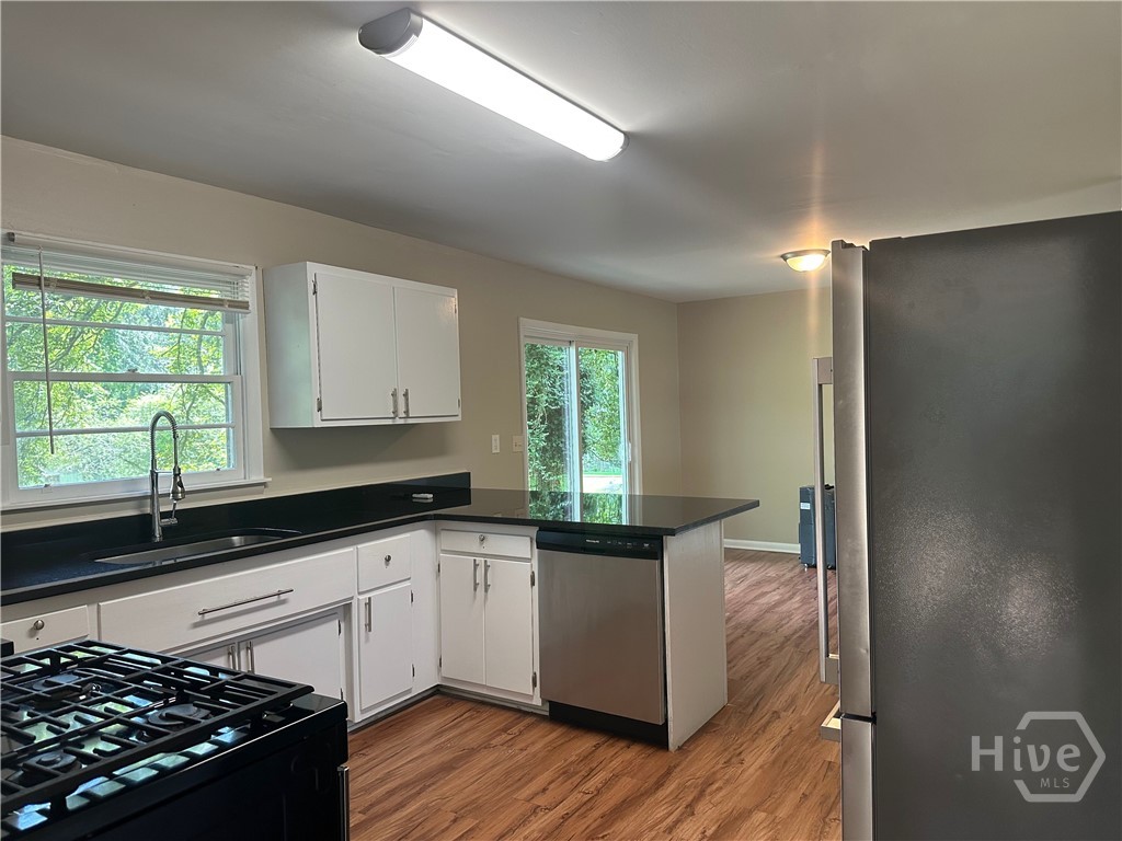55 Caroline Avenue Property Photo 3