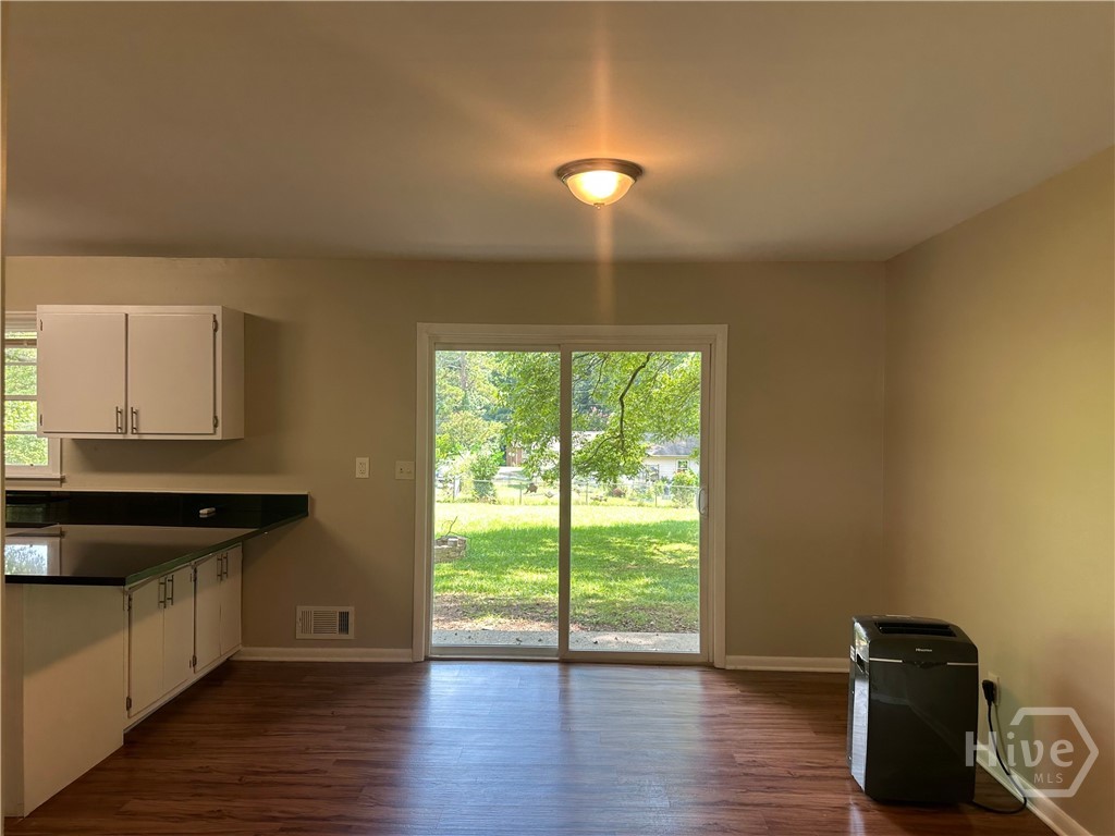 55 Caroline Avenue Property Photo 7