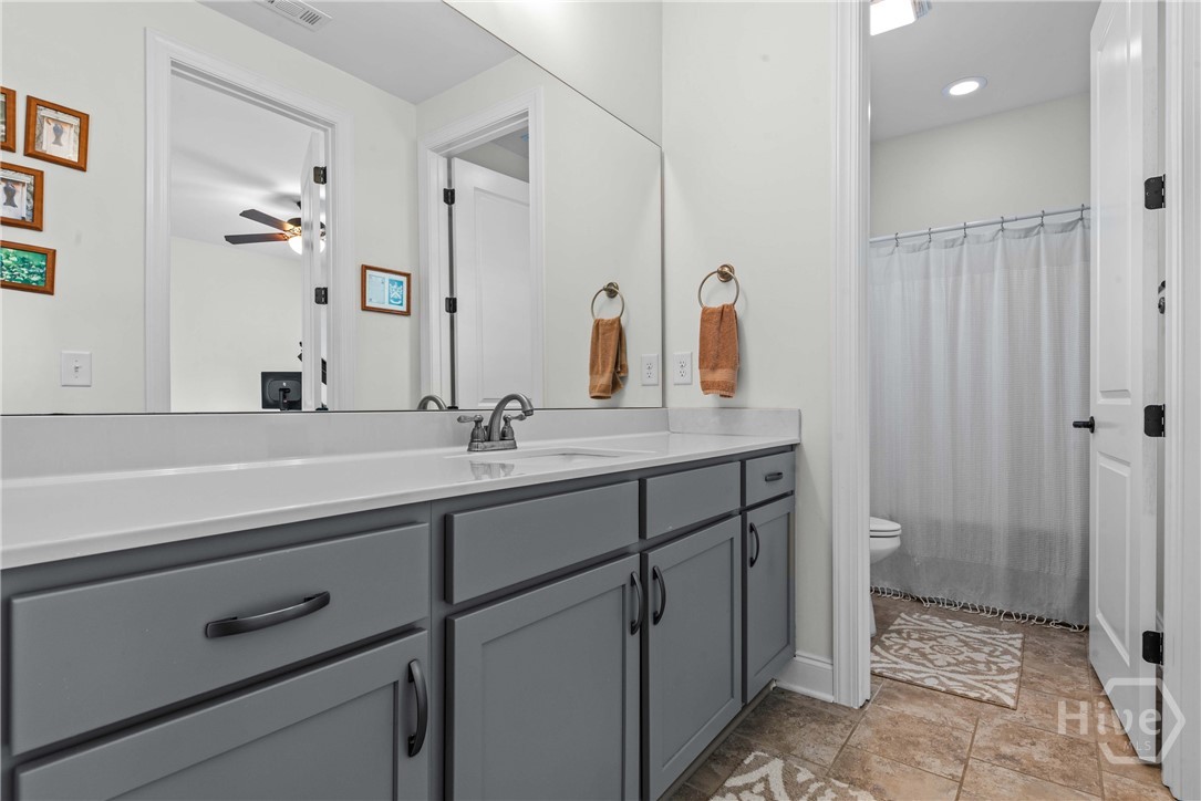 1461 Westminster Way Property Photo 14