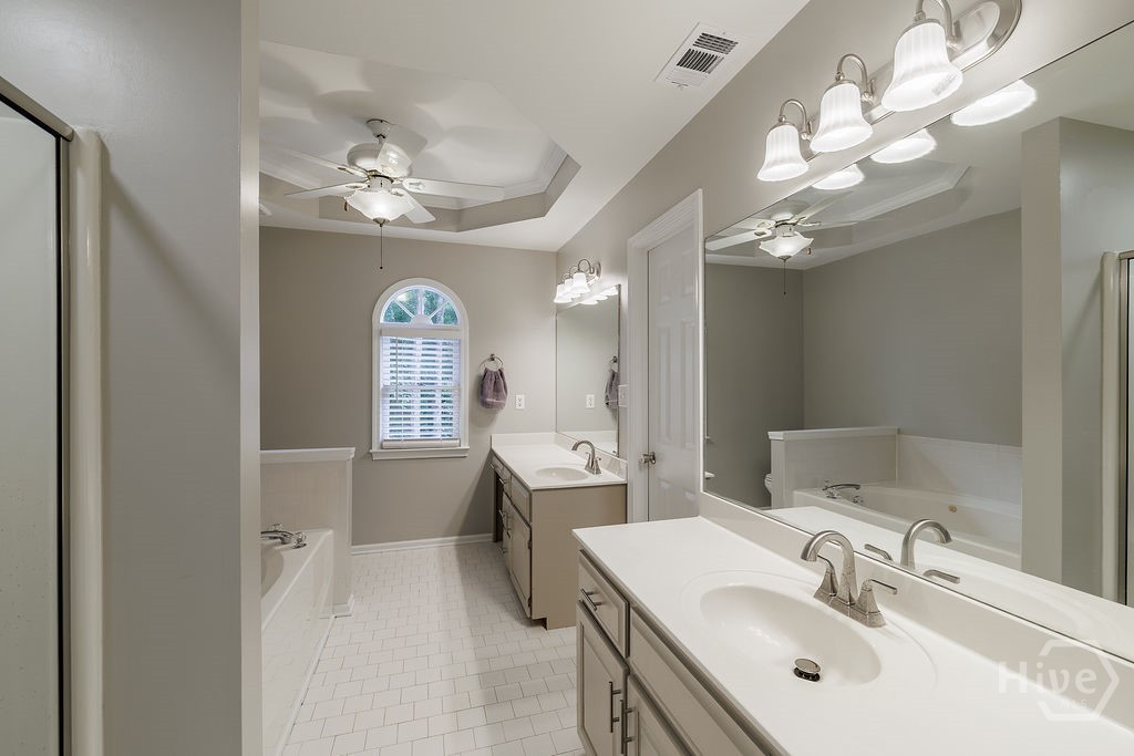 1020 Daniell Court Property Photo 37