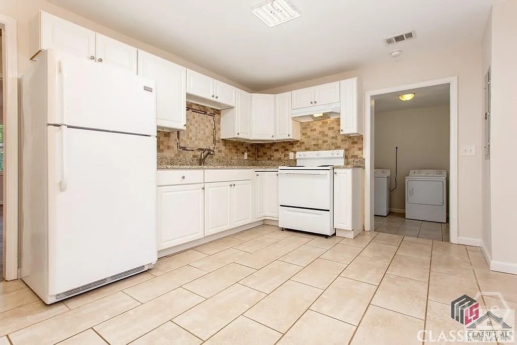 130 Woody Lane Property Photo 6