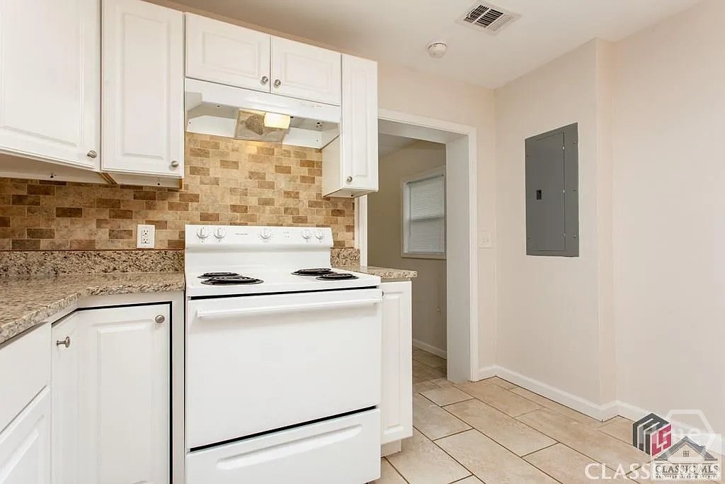 130 Woody Lane Property Photo 7
