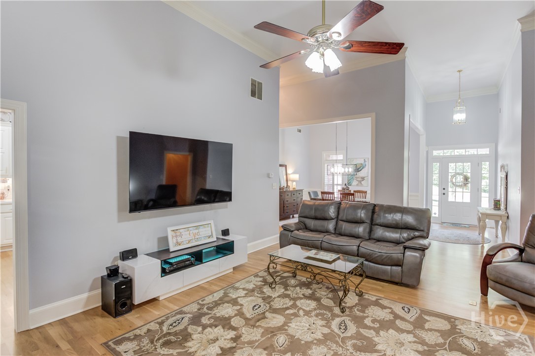 289 Gold Crest Drive Property Photo 14