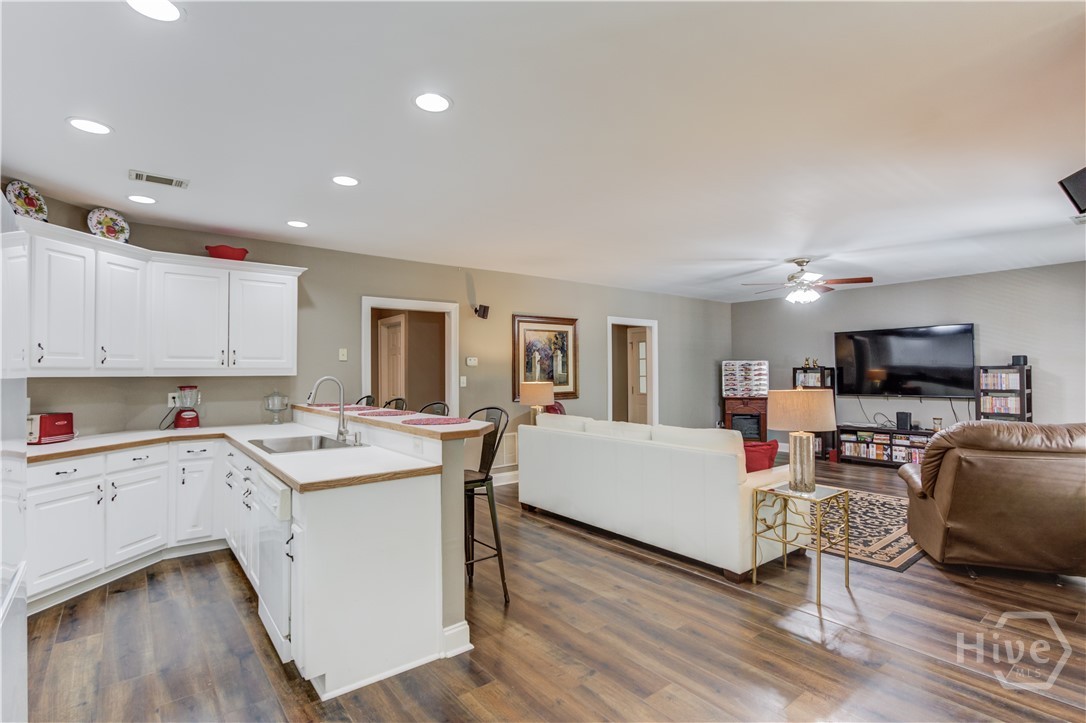 289 Gold Crest Drive Property Photo 43