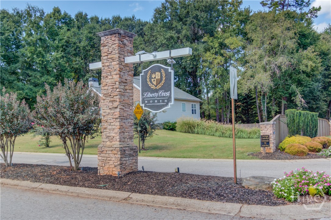 289 Gold Crest Drive Property Photo 74