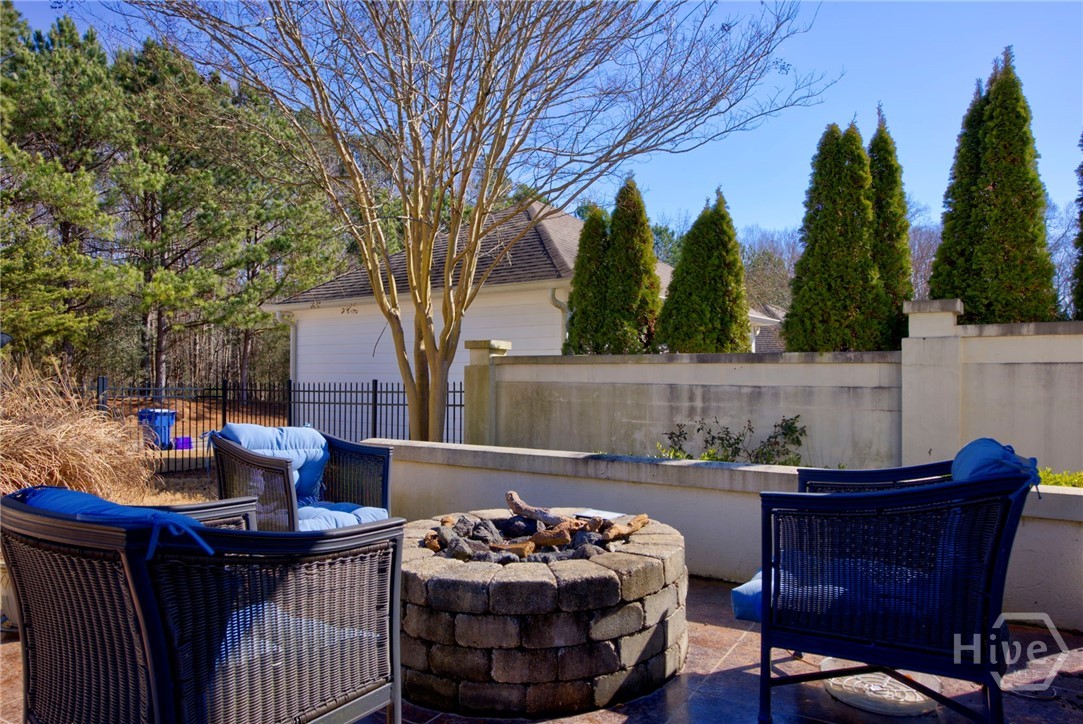 3530 Greenleffe Drive Property Photo 40