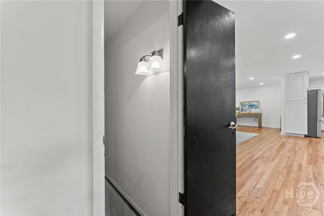 535 Riverhill Property Photo 30