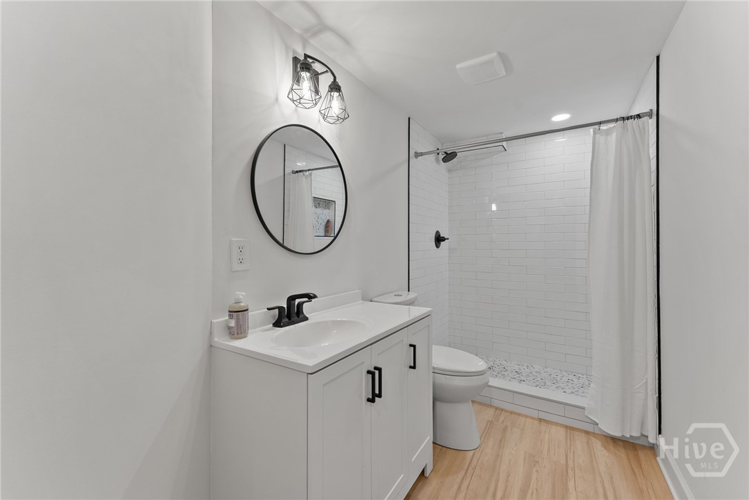 535 Riverhill Property Photo 36