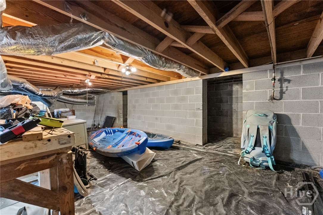 535 Riverhill Property Photo 58