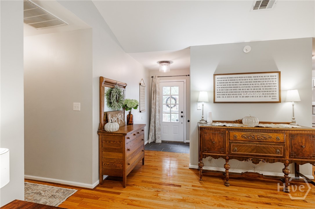 570 Snapfinger Drive Property Photo 3