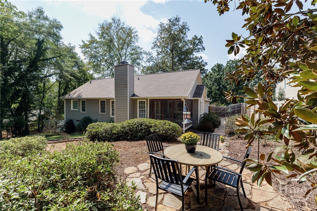 570 Snapfinger Drive Property Photo 34