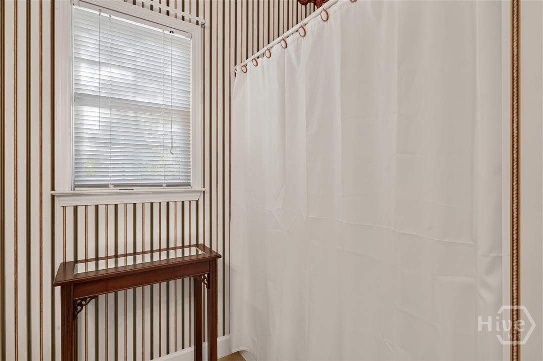 3130 Harold Way Sw Property Photo 36