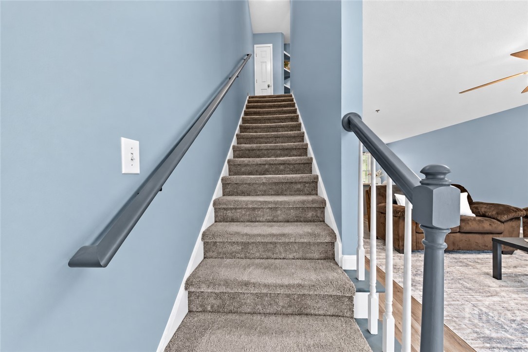 637 Huntington Road C2 Property Photo 9