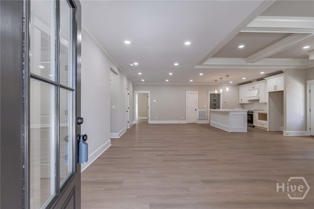 540 Sunset Avenue Property Photo 2
