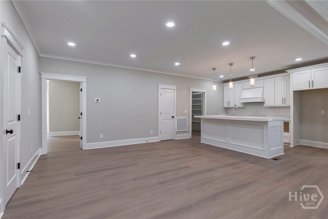 540 Sunset Avenue Property Photo 14