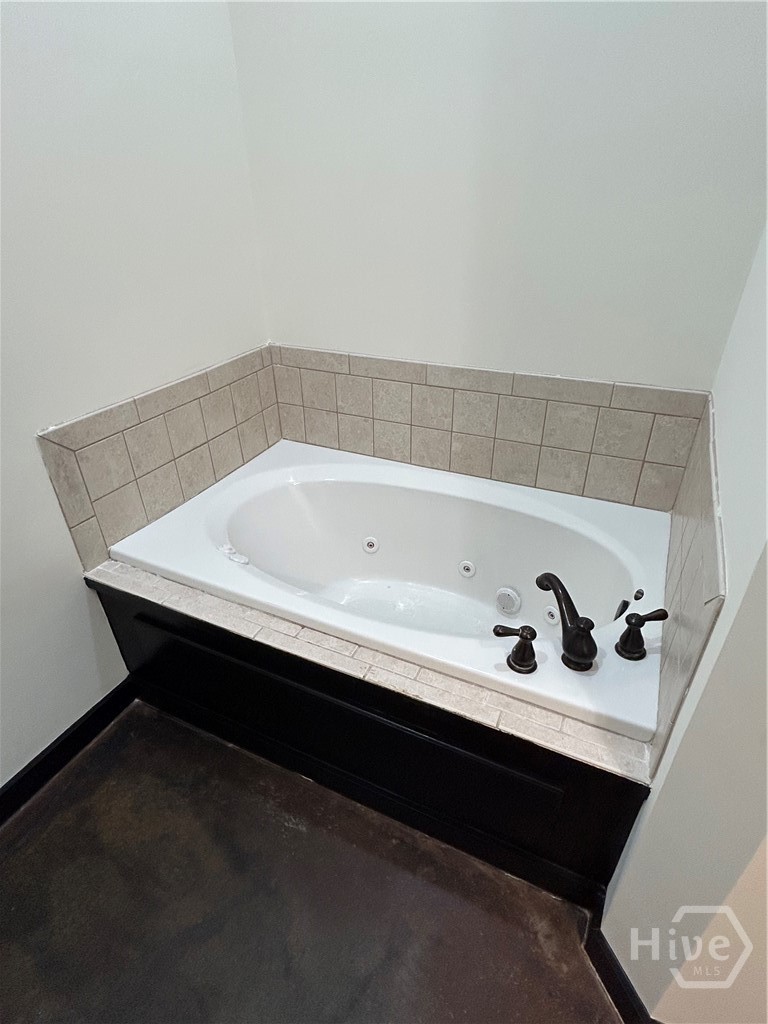 250 Martha Drive 103 Property Photo 10