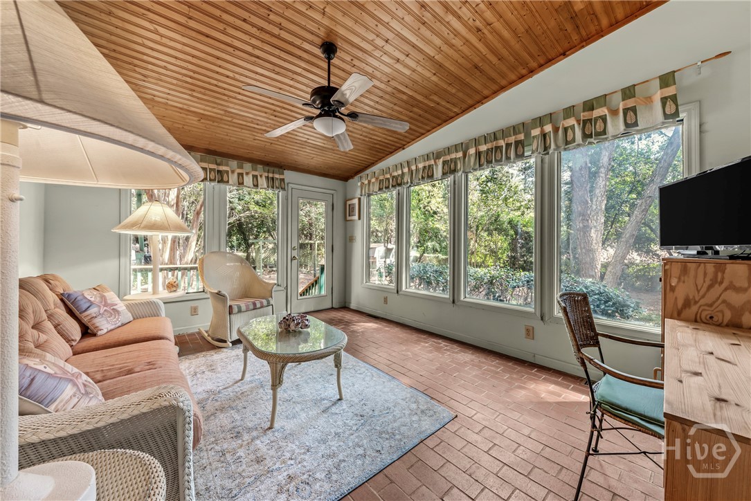 235 Winterberry Drive Property Photo 4