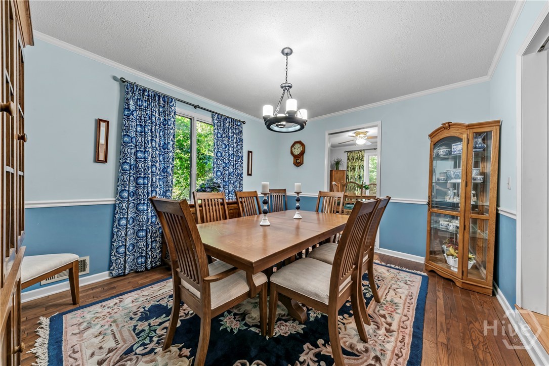 235 Winterberry Drive Property Photo 8