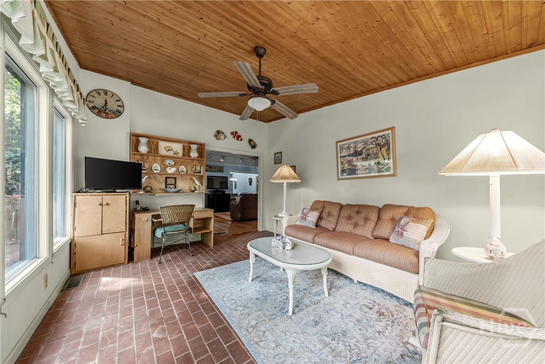 235 Winterberry Drive Property Photo 11