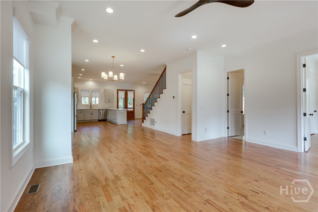 189 Glenhaven Avenue Property Photo 17