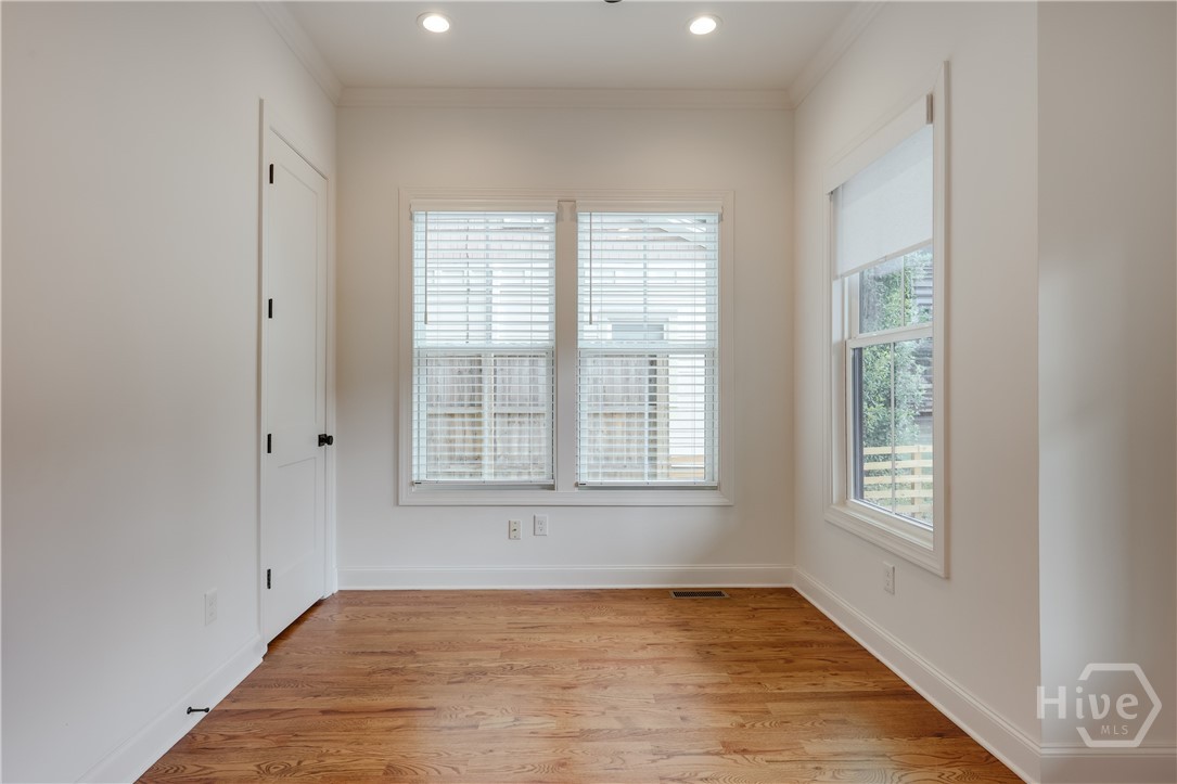 189 Glenhaven Avenue Property Photo 35