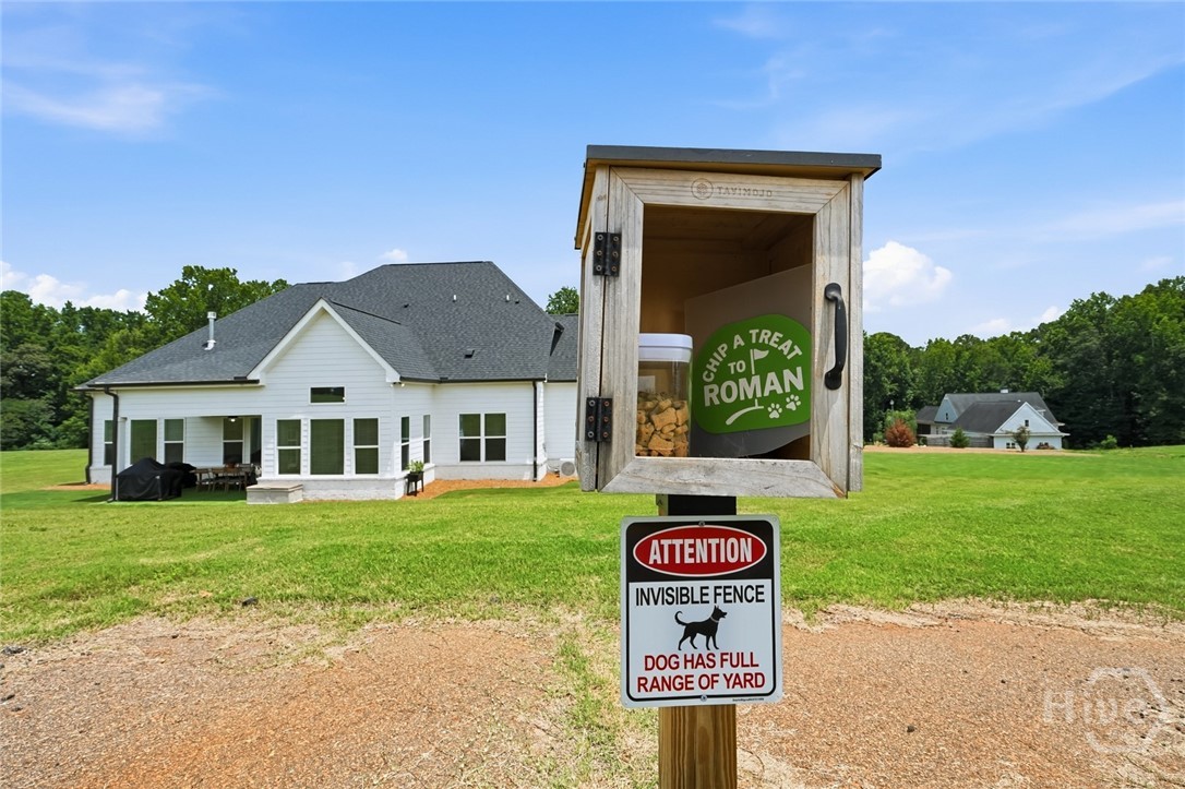 2049 Chestnut Oak Trail Property Photo 36