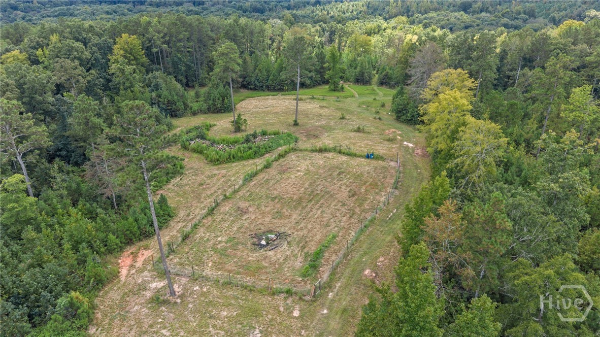 1032 Washington Road Property Photo 12