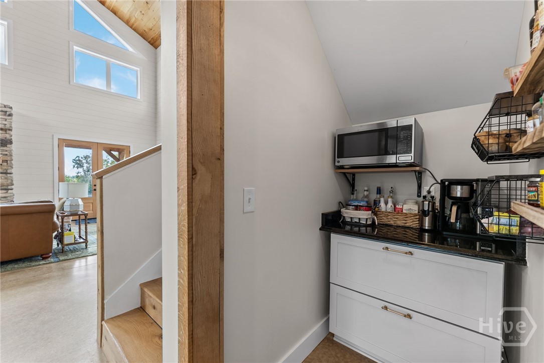 1032 Washington Road Property Photo 44