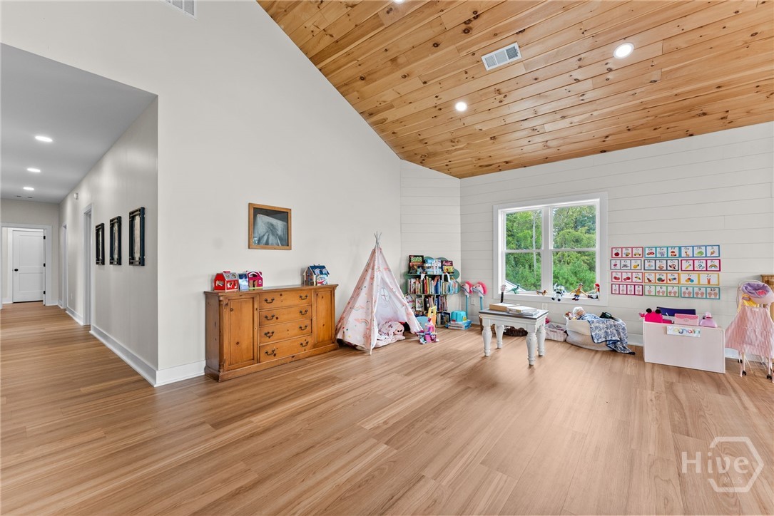 1032 Washington Road Property Photo 54
