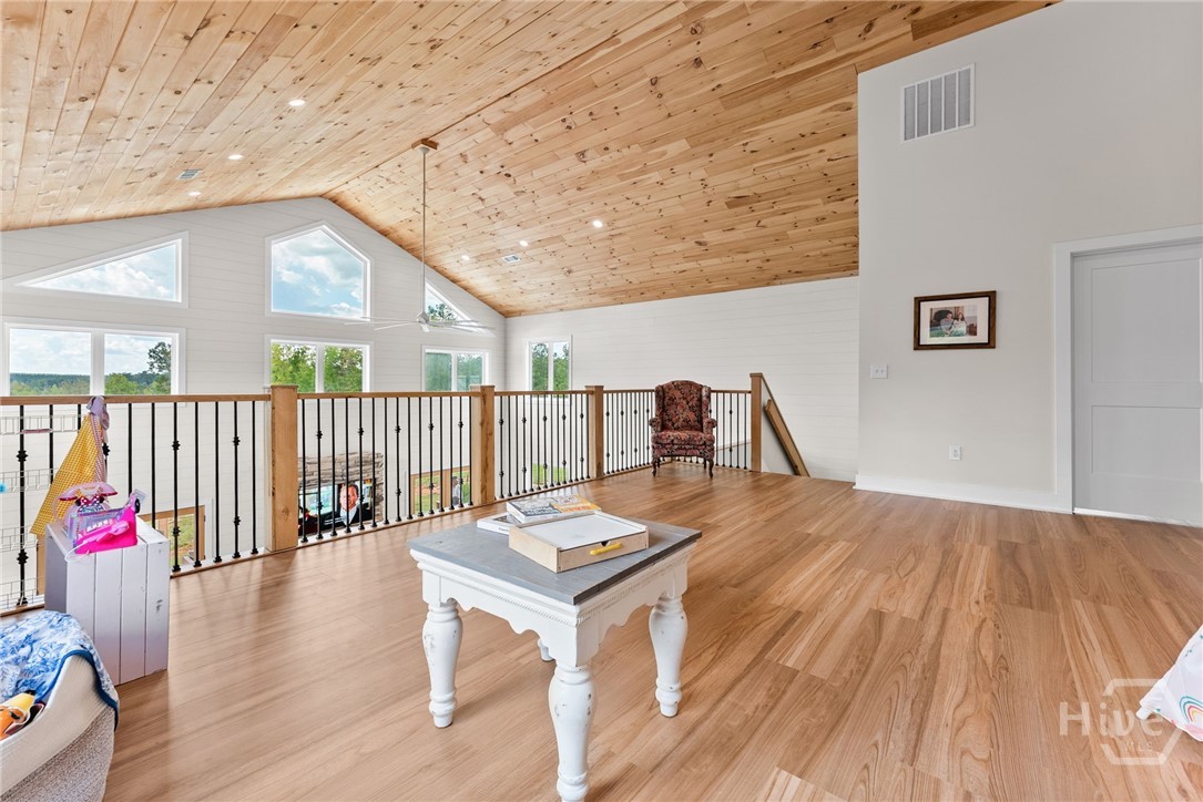 1032 Washington Road Property Photo 55