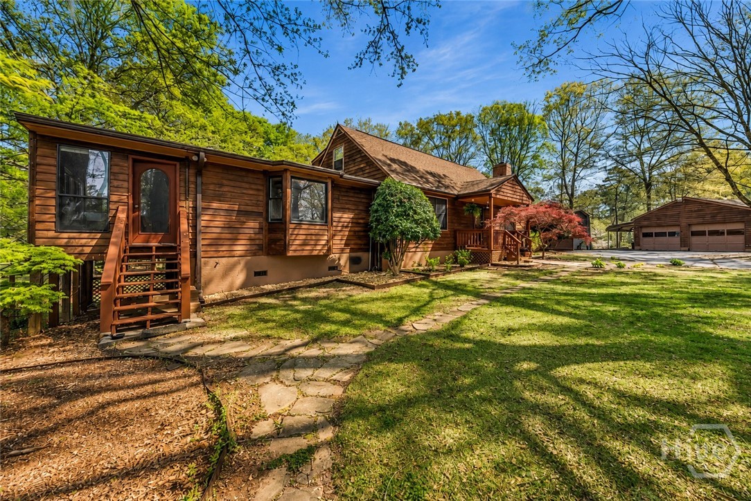 1641 Flat Rock Rd. Property Photo 2